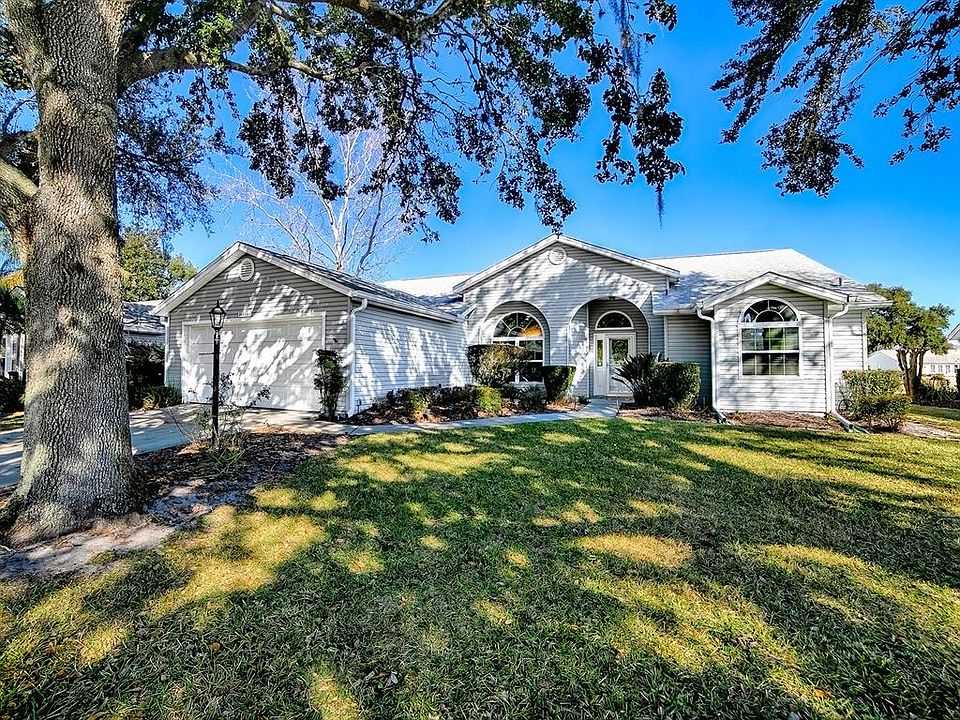 1st image of 26029 Oakmount Dr