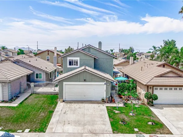 2016 Fig Tree Rd, Colton, CA 92324