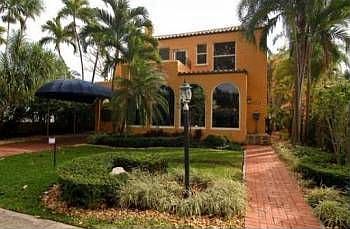 1st image of 808 Almeria Ave