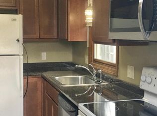 227 Kent Rd, Springfield, MA 01129