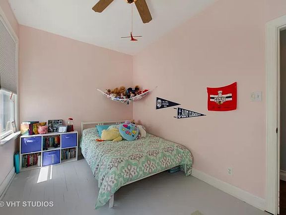 5th image of 2524 N Lawndale Ave #2