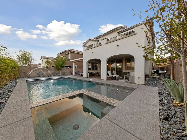 428 Vigo Port St — Photo 13