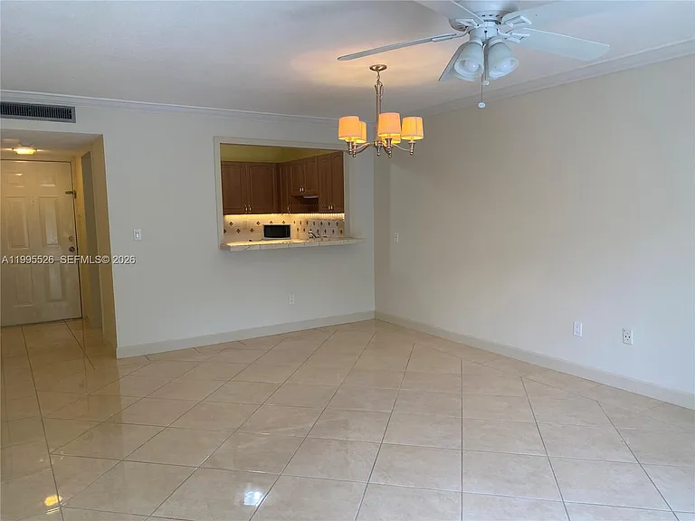 9301 SW 92nd Ave #210-C — Photo 14