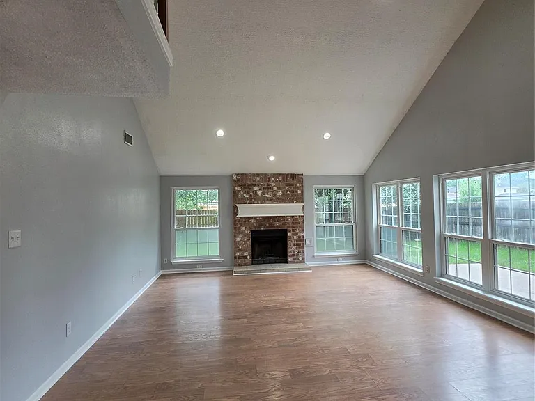 19507 Oak Station Dr — Photo 8