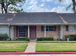 17 Tri Oaks Ln #17, Houston, TX 77043
