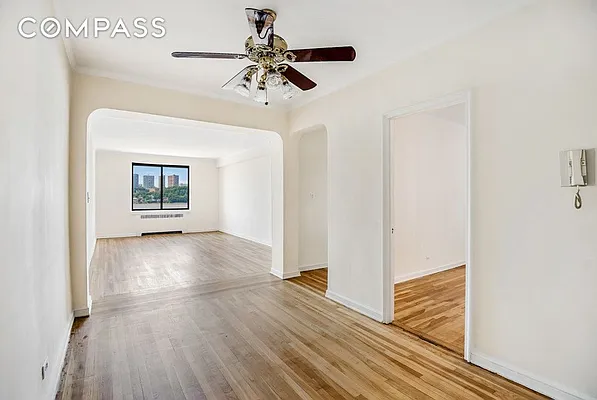 Sold by Compass | media 18