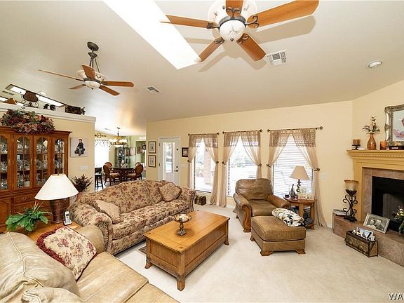 5th image of 1290 E Cedar Creek Way