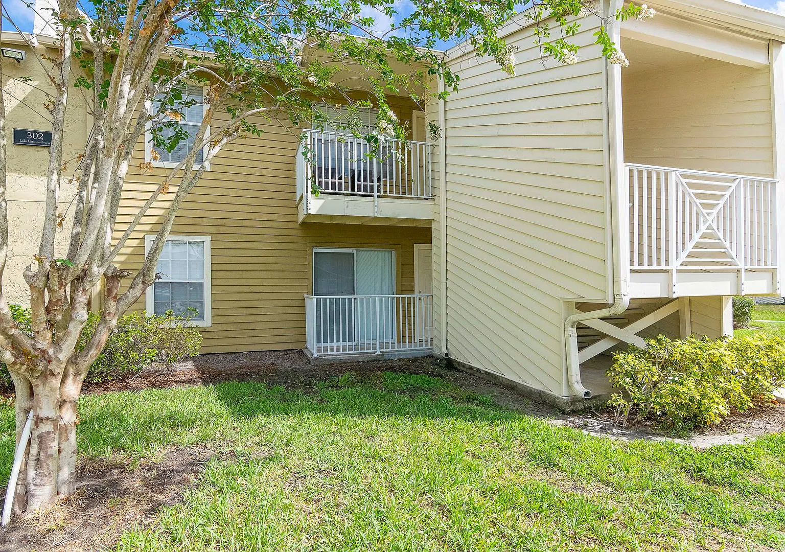 Ground Floor 1 Bedroom 1 Bath for Rent in Brandon, FL — Photo 1
