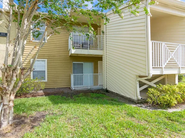 302 Lake Parsons Grn, Brandon, FL