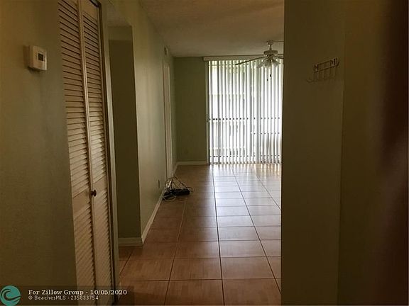 3rd image of 7860 NW 50th St APT 301