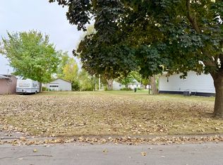 322 E Watson St, Forrest, IL 61741