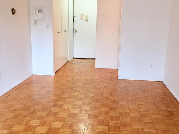 3rd image of 140 34th Ave #2