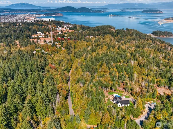 11837 Whistle Ridge Lane, Anacortes, WA 98221