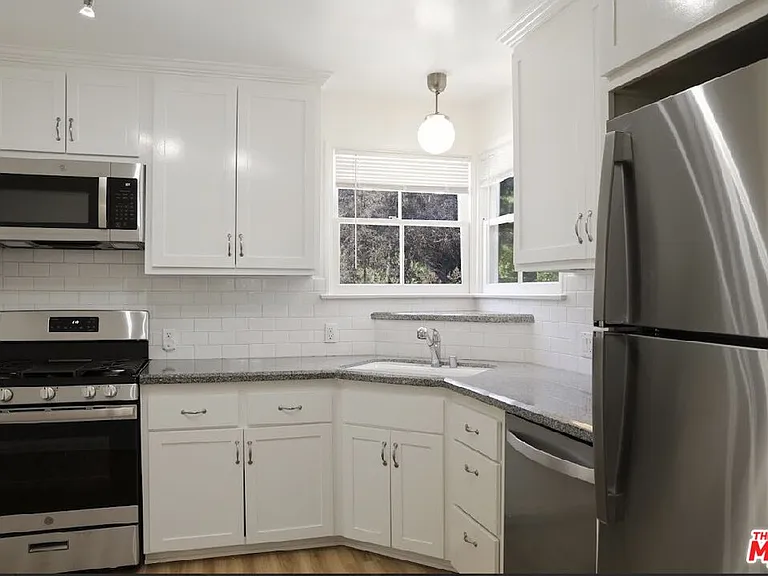 4085 Van Buren Pl — Photo 9