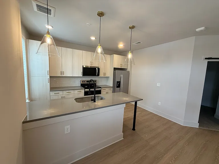 District on the Etowah Apartments — Photo 377