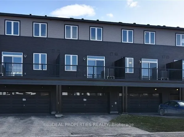 1121 Speedvale Ct, Ottawa, ON K2T 0P5