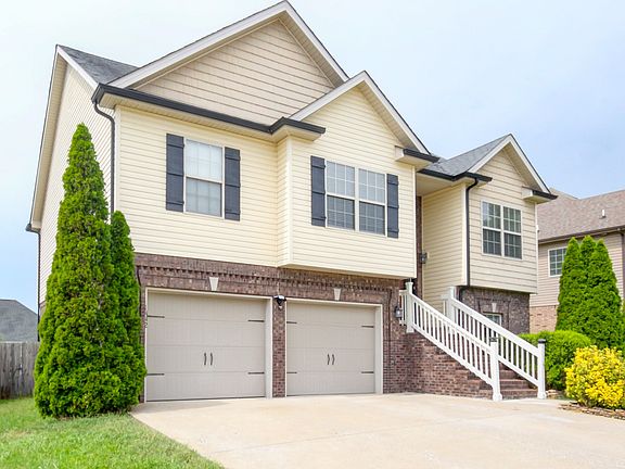 3rd image of 1442 Raven Rd