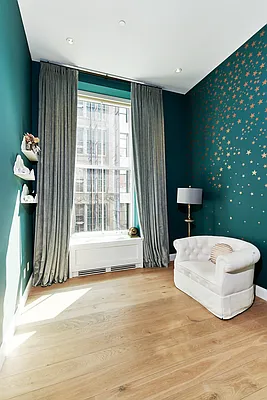 Rented by Compass | media 23