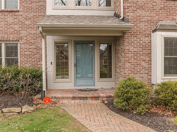 4th image of 1815 Continental Dr