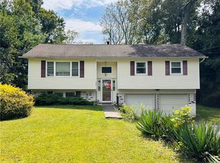106 S Vacation Dr, Wappingers Falls, NY