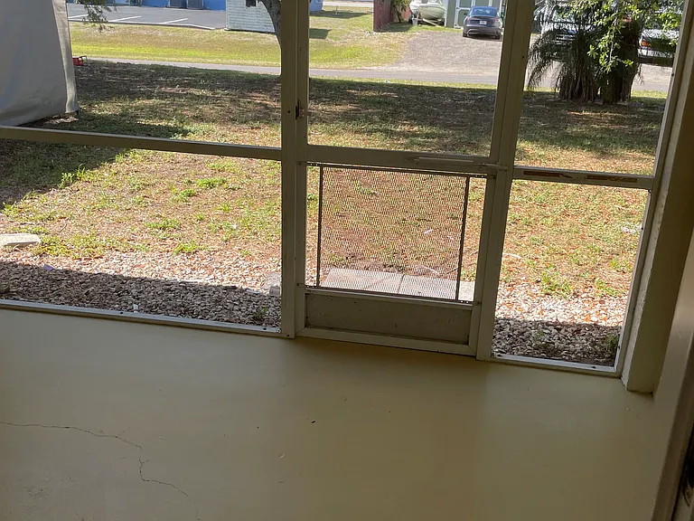 10331 Kidron Ave #B — Photo 12