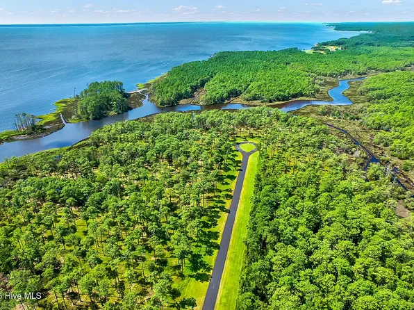 206 River Watch Road, Oriental, NC 28571