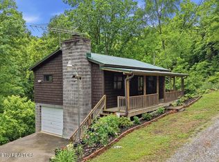 1670 Slover Springs Rd, Dandridge, TN 37725