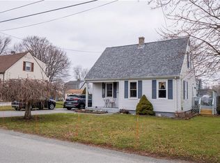 56 Beech Ave, Tiverton, RI 02878