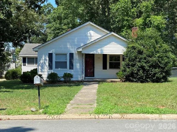 310 Coggins Ave, Albemarle, NC 28001
