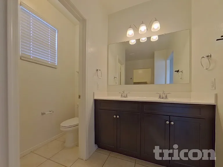 29964 W Mulberry Dr — Photo 9
