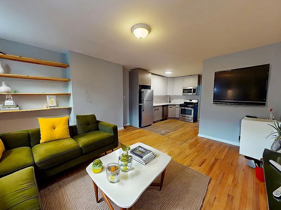 1st image of 27 Vanderbilt Ave #1A