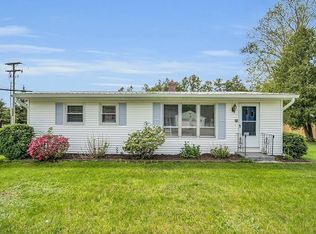 15 Pine St, Merrimack, NH 03054