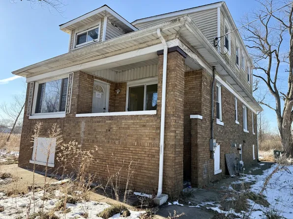 4100 Howard St, Hobart, IN 46342