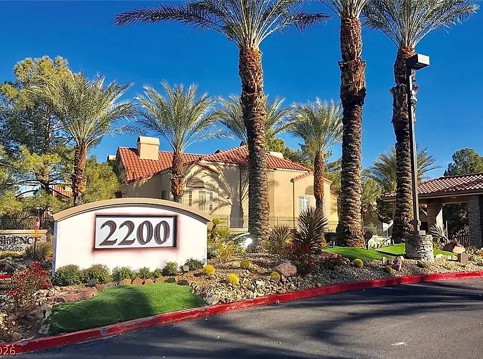 2200 S Fort Apache Rd #2144