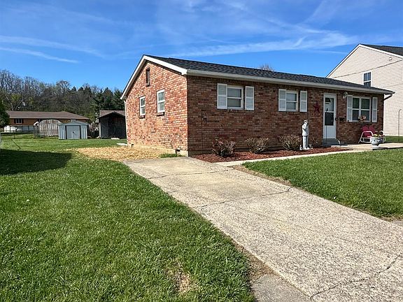 3rd image of 301 Ilene Ave