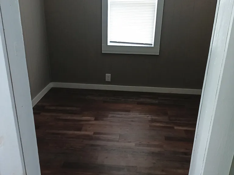 92 Maude Ave #2 — Photo 9