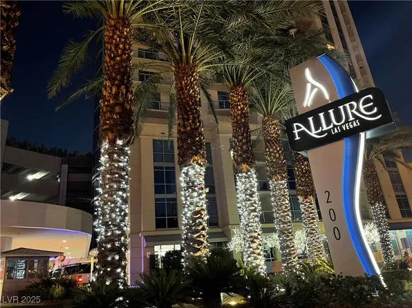 200 W Sahara Ave Unit 2211, Las Vegas, NV 89102