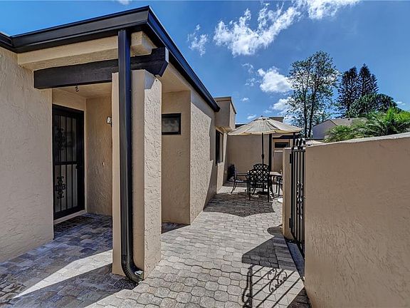 3rd image of 5309 Myrtle Wood #43