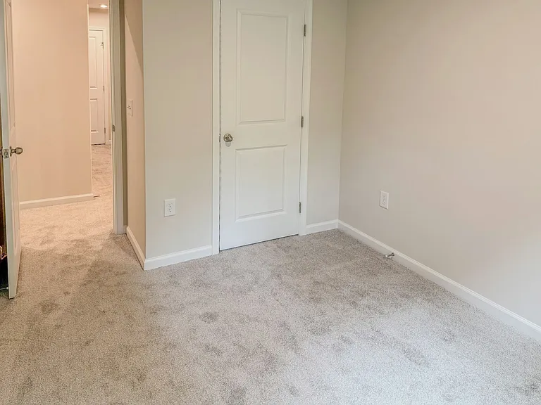 259 Christiana Ln #D — Photo 11
