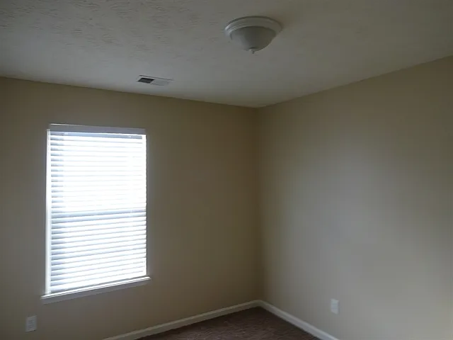 3041 Lake Park Trl — Photo 11