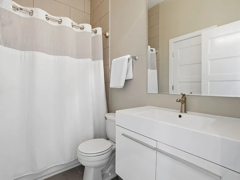 3222 Warder St NW #5 — Photo 13