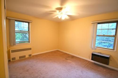 3rd image of 324 Post Ave APT 10L