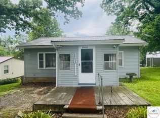 29825 Bobcat Dr, Warsaw, MO 65355