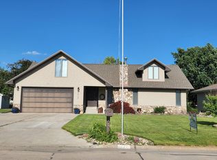 1412 Wallace St, Saint Paul, NE 68873