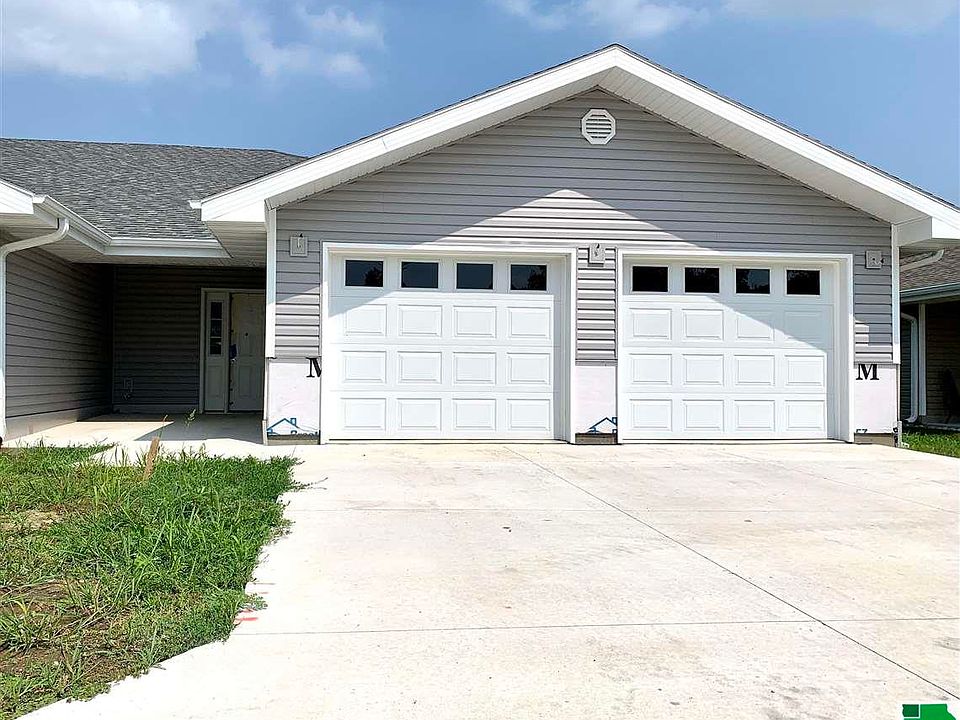1st image of 413 Maupin Ln