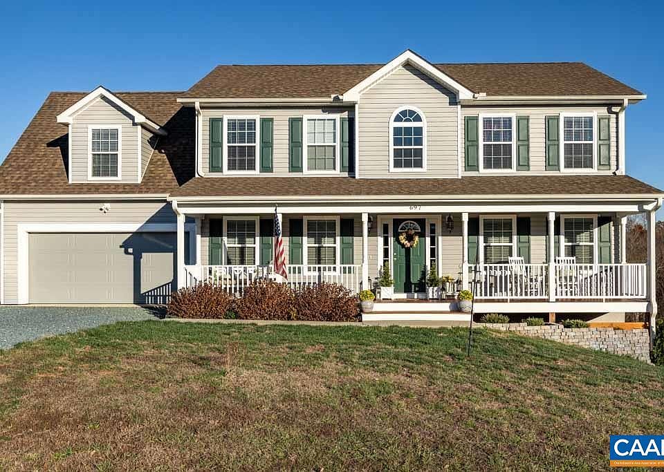 1st image of 697 Rosewood Dr