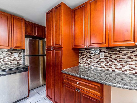 5th image of 8124 267th St