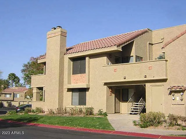 2 bed, 2.0 bath, 1076 sqft, $1,950 — Photo 3