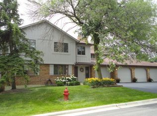 7739 Arquilla Dr #1A, Palos Heights, IL 60463
