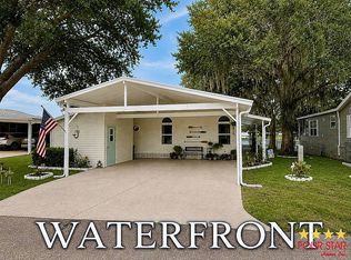 319 Kingslake Dr, Debary, FL 32713